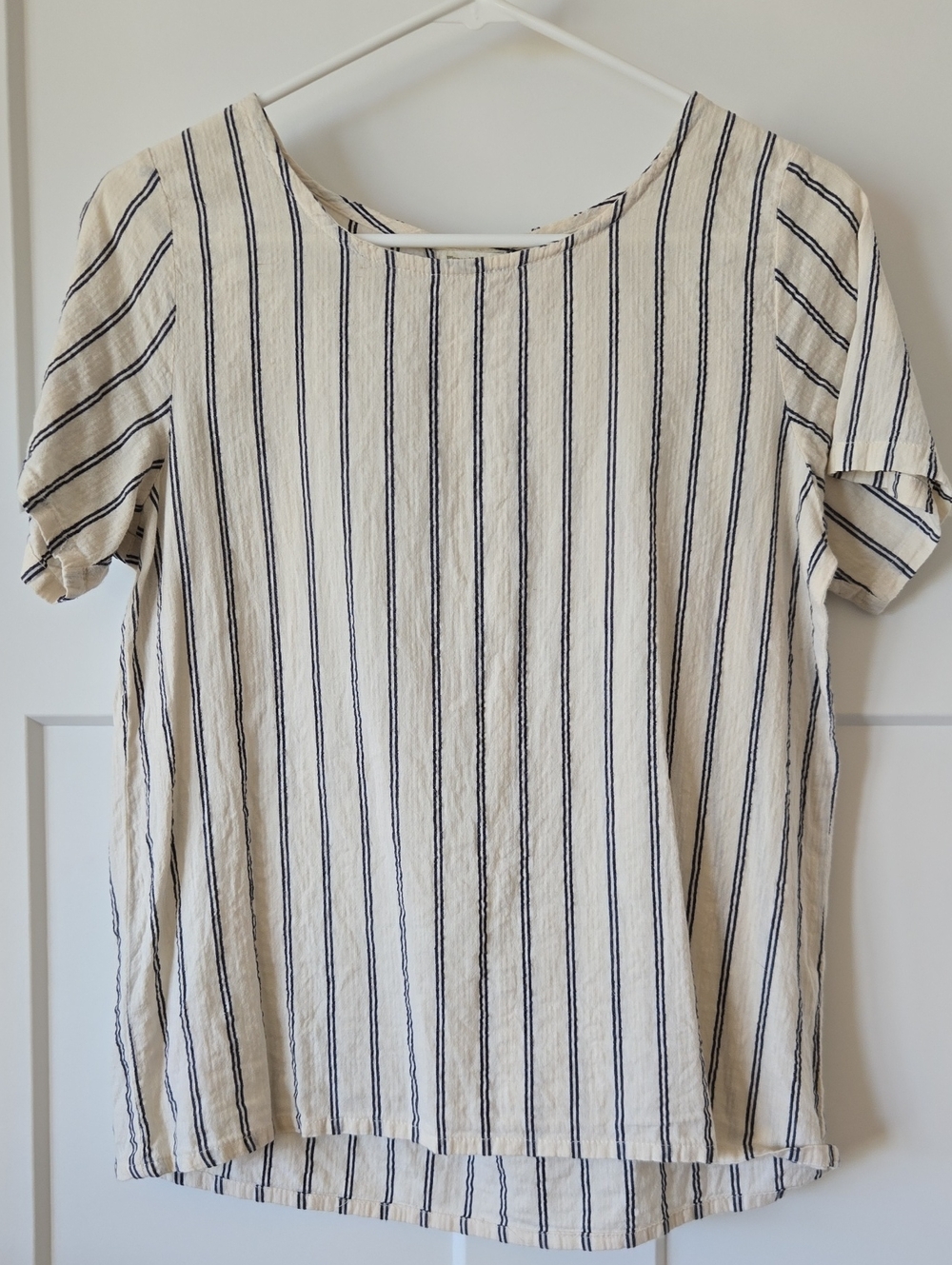 Not Perfect Linen Top Bundle - Picture 2 of 3